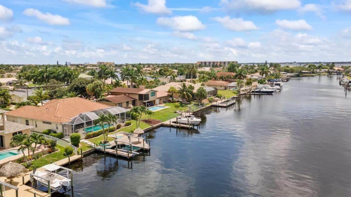 Cape Serenity- Luxury Waterfront Villa With Kayaks Cape Coral Exterior photo