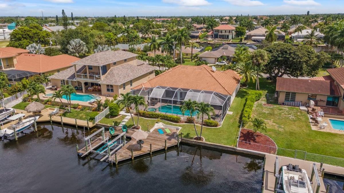 Cape Serenity- Luxury Waterfront Villa With Kayaks Cape Coral Exterior photo