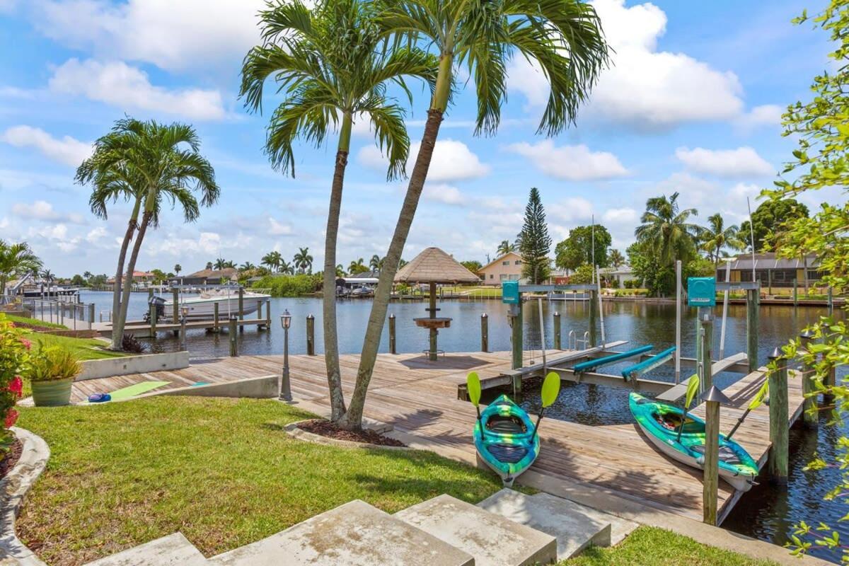 Cape Serenity- Luxury Waterfront Villa With Kayaks Cape Coral Exterior photo